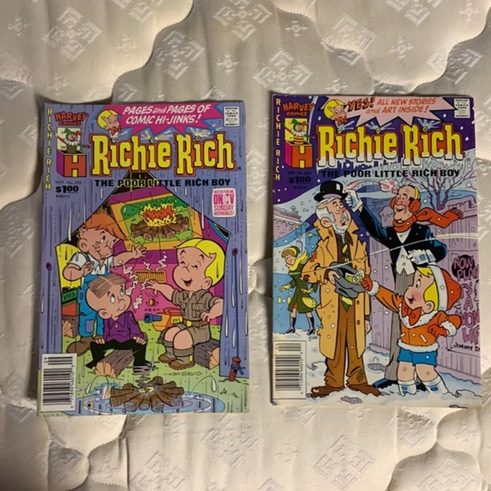 (2) RICHIE RICH comic books - Picture 4 of 4
